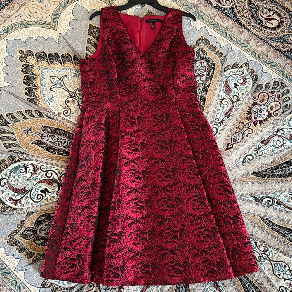 White House Black Market Red Floral Jacquard Midi Dress size 14